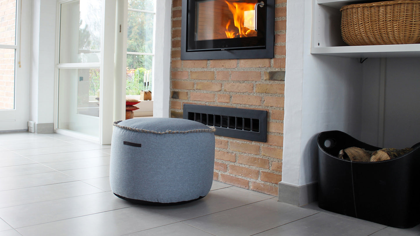 Medley Pouf - Ein exklusiver Hocker für den Innenbereich