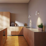 Weiße Expo Wall Wandleuchte aus Aluminium mit warmem Licht und modernem Design