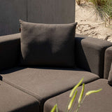 Eckiges Cobana Lounge Sofa in schwarzem Outdoor - Stoff mit pulverbeschichtetem Aluminiumrahmen. | Cobana Lounge Sofa - Corner - Kirra Olive | SACKit