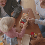 Nordic Bank aus massivem Eichenholz mit schwarzem Terra - Ledersitz in modernem Design | Nordic Bench - Oak - Terra Safari | SACKit