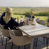 Taupefarbener Kirra Dining Table mit pulverbeschichtetem Aluminiumgestell und Keramikplatte, 210x90 cm, Outdoor-Esstisch