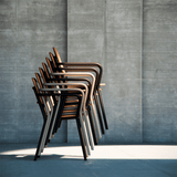 Kirra Patio Chair aus pulverbeschichtetem Aluminium und unbehandeltem Teakholz, eleganter Gartenstuhl. | Kirra Patio Chair - Taupe | SACKit