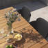 Rechteckiger Patio Dining Table aus pulverbeschichtetem Aluminium und FSC-zertifiziertem Teakholz.