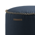 Runder Cura Pouf in dunklem Blau aus nachhaltigem Polsterstoff mit handgenähten Stichen. | Cura Pouf - Cura Dark Blue | SACKit