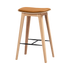 Nordic Bar Stool aus Eiche mit hellbeigem Luna Sandstone Leder und Steppnähten, 73 cm hoch. | Nordic Bar Stool - Oak with stitches - 73 cm Luna Sandstone | SACKit