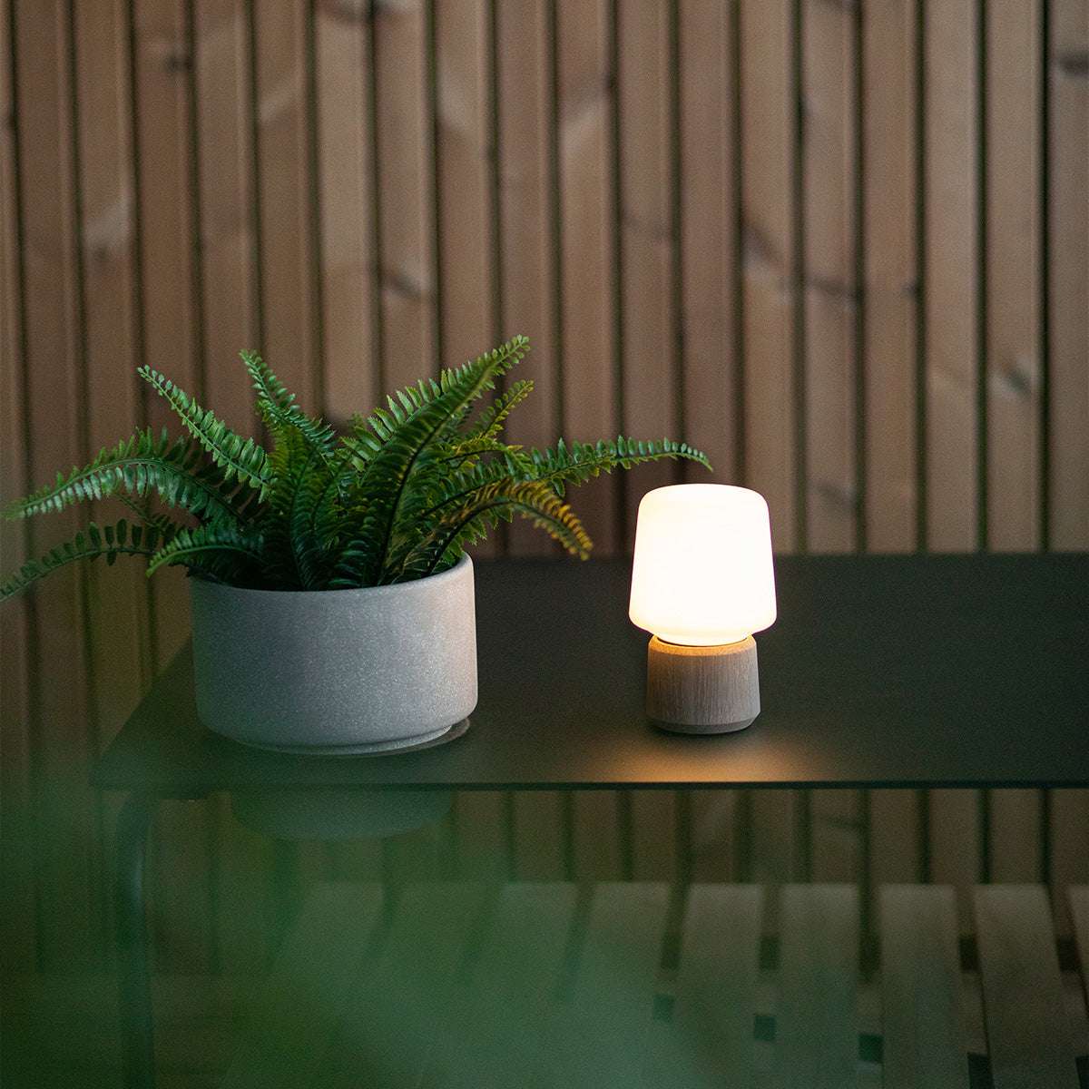 Ambience Oslo Base Lampenfassung aus massivem Eichenholz in Größe 5, skandinavisch inspiriert, innen. | Ambience - Oslo base - 10 | SACKit