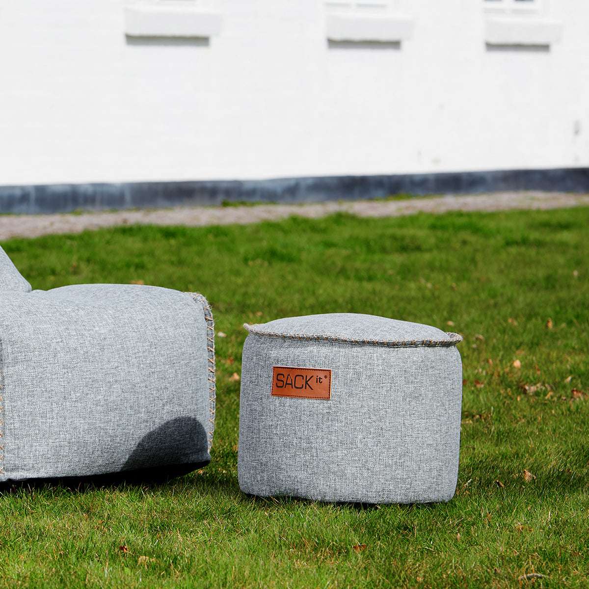 Cobana Junior Pouf in Sand Melange, runder Kinderpouf aus wasserabweisendem Material. | Cobana Junior Pouf - Cobana Rose | SACKit