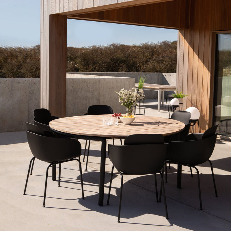 Patio Dining Table Ø160+ Patio Chair no. One S2 | Patio Dining Table Ø160+ Patio Chair no. One S2 - Black Cobana Sand Melange | SACKit