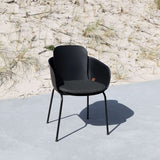 Schwarzes Patio Chair no. One Sitzkissen aus Olefinfaser mit Anti - Rutsch - Rückseite für draußen | Patio Chair no. One - Cushion - Cobana Black | SACKit