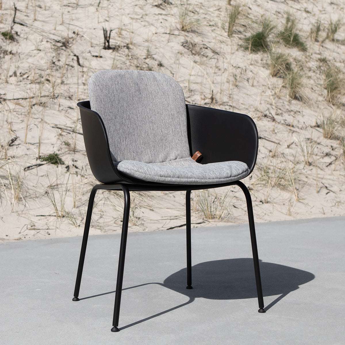 Beiges Patio Chair no. One Sitzkissen in Cobana Sand Melange aus Olefinfaser für draußen | Patio Chair no. One - Cushion Full - Cobana Sand Melange | SACKit