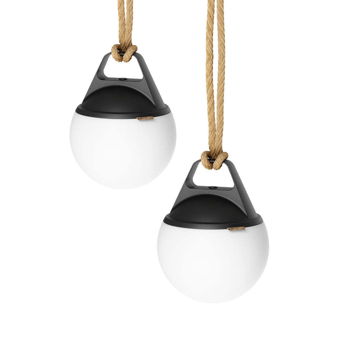 Zwei weiße SACKit Light 155 Outdoor - Lampen mit Hanfseilgriff und rundem Design auf weißem Hintergrund. | Light 155 (2 pack) - | SACKit