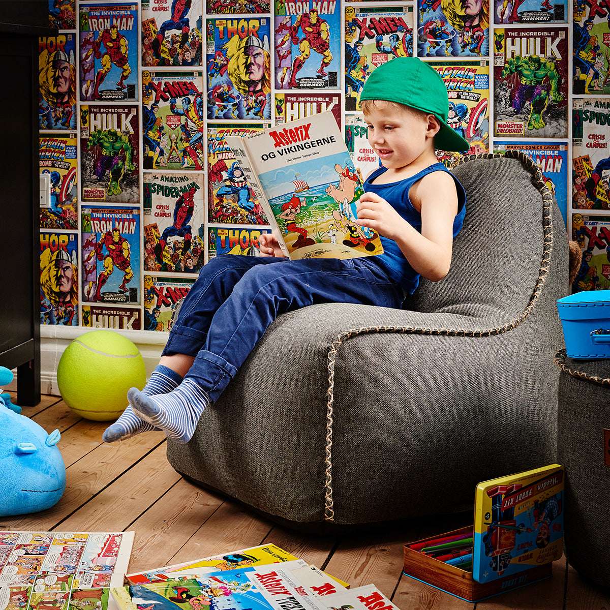 Cobana Junior Lounge Chair und Pouf in grauem Olefinstoff, kindgerecht und formstabil. | Cobana Junior Lounge Chair & Pouf - Cobana Rose | SACKit