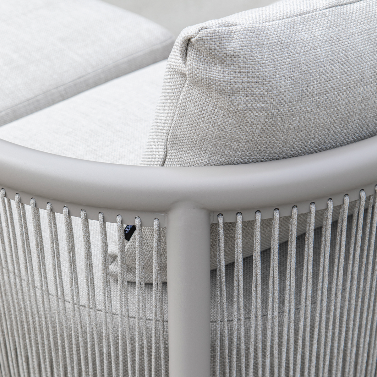 Kirra Lounge Sofa Ecksofa in Kirra Sand mit pulverbeschichtetem Aluminiumrahmen und Olefin - Textil, modernes Outdoor - Design | Kirra Lounge Sofa - Corner sofa - Kirra Noir | SACKit
