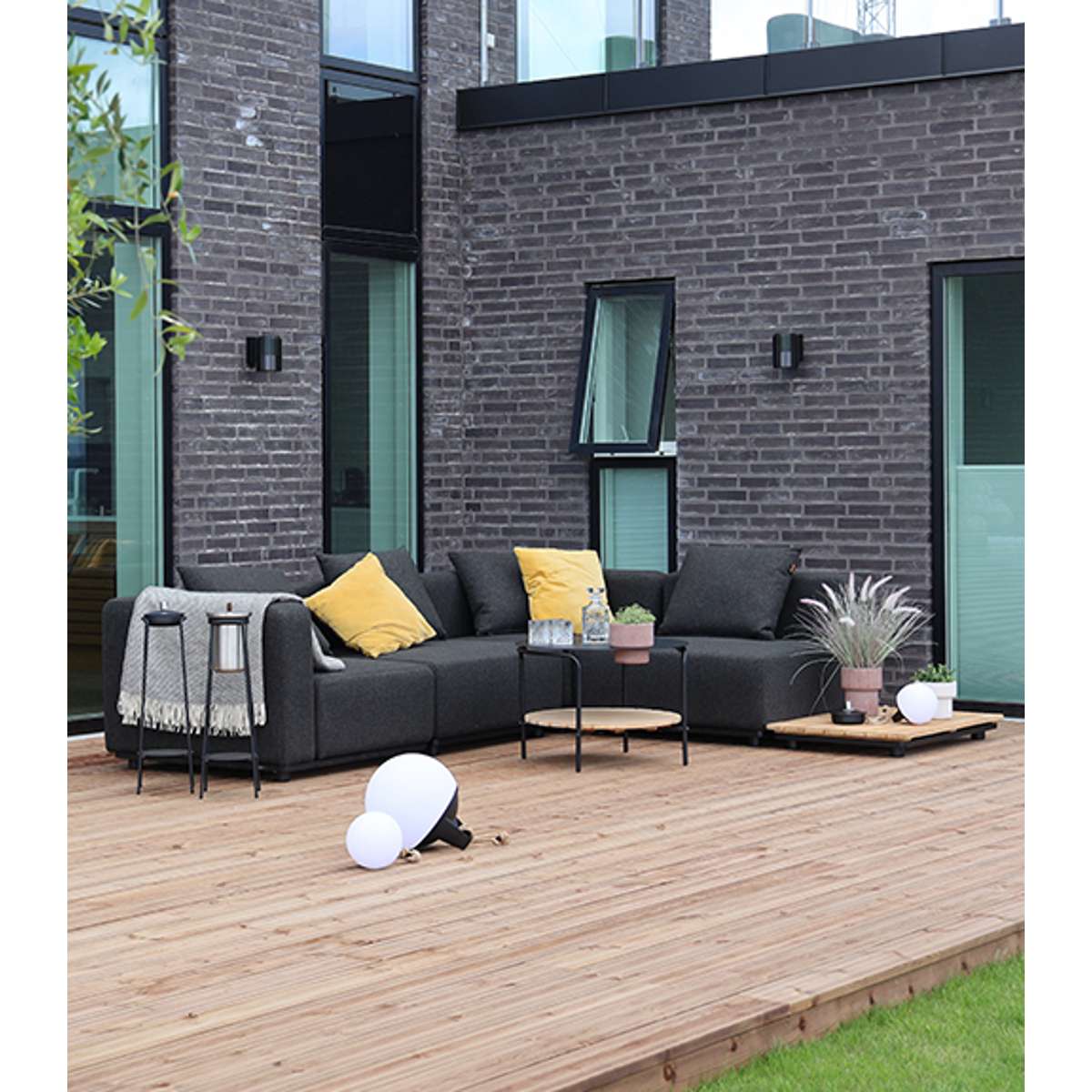 Schwarzes Cobana Lounge Sofa mit 4 Modulen und Eckelement, modernes Outdoor - Ecksofa ohne Armlehnen. | Cobana Lounge Sofa - 4 seater corner sofa - Kirra Olive Mit Armlehnen | SACKit