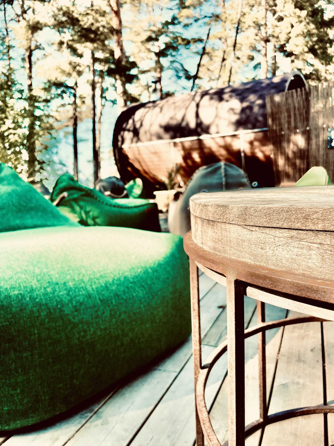 Nahaufnahme des strapazierfähigen Cobana-Stoffs auf einem SACKit Loungemöbel in der Umgebung von Canvas Hove