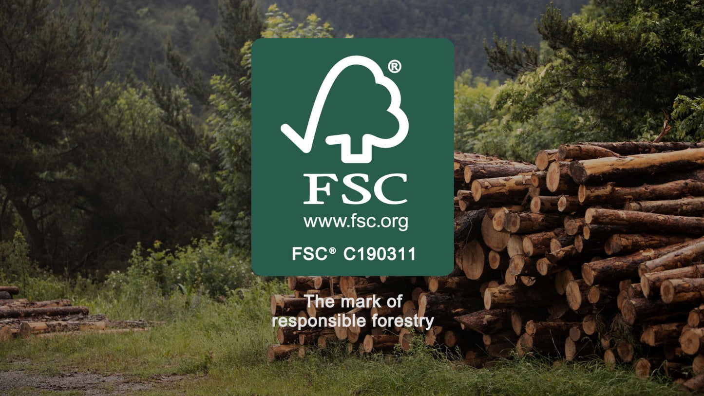 Kirra Patio Chair - Stapelbarer Terrassenstuhl aus Teakholz und pulverbeschichtetem Aluminium