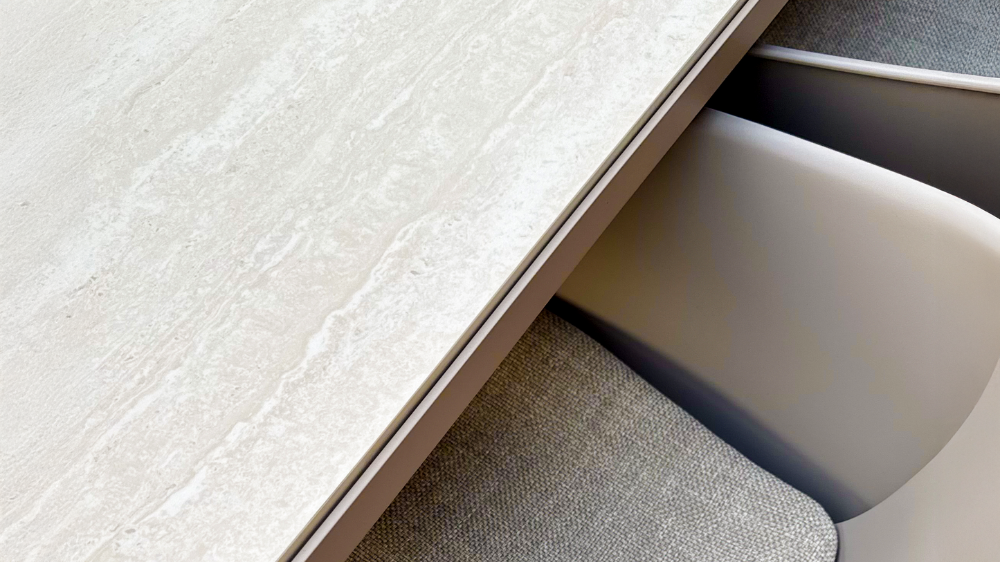 Kirra Dining Table 210x90 Ceramic - Outdoor-Esstisch für 6 Personen aus Keramik und Aluminium