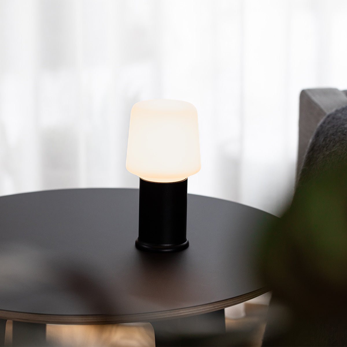  | Ambience - Lamp Intelligent + London base - Black 8 | SACKit