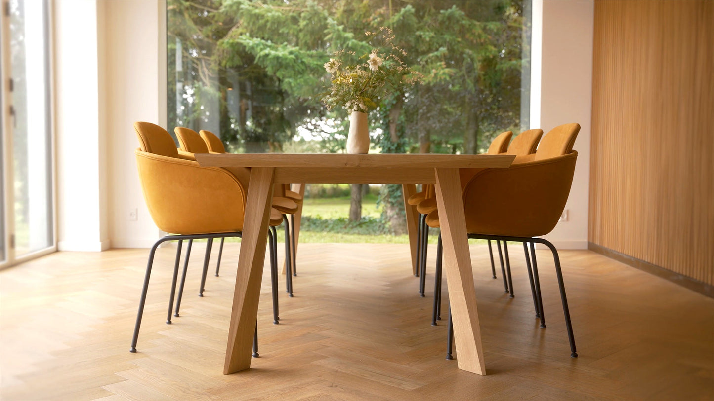 Edge Dining Table - 180x90 cm - Esstisch aus Eiche
