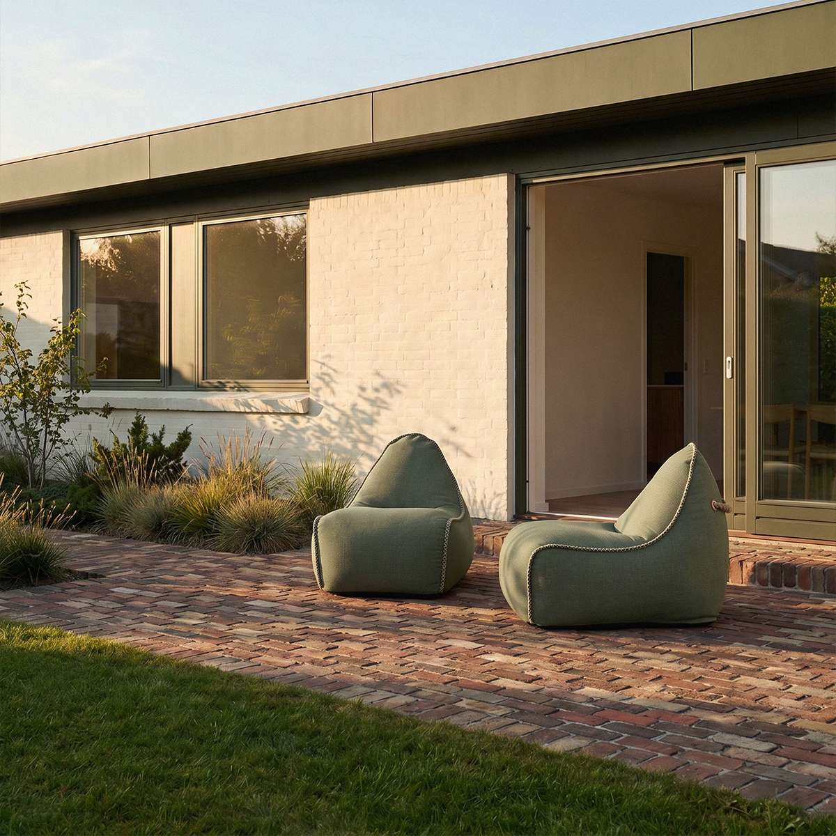Cobana Lounge Chair | Cobana Lounge Chair - Kirra Olive | SACKit