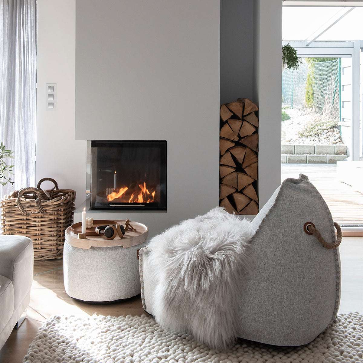 Runder Cobana Pouf in Cobana Grey mit wasserabweisendem Bezug aus Olefinfasermischung. | Cobana Pouf - Cobana Brown | SACKit