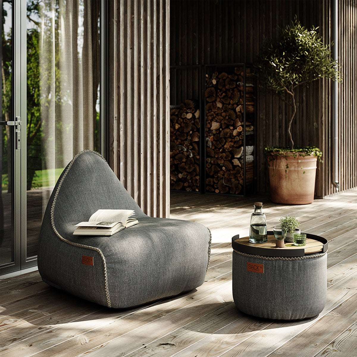 Runder Cobana Pouf in grauem, scheuerbeständigem Polsterstoff, geeignet für Innen - und Außenbereich. | Cobana Pouf - Cobana Grey | SACKit
